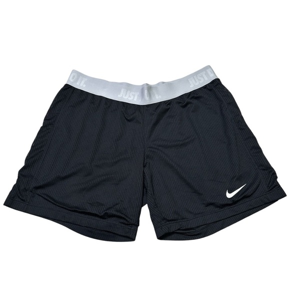 Nike Dri-Fit M Black Shorts - Picture 1 of 6